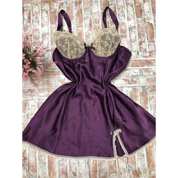 Vintage Ambrielle Plum Satin Babydoll Lingerie Trim Lace SZ Large Lightly Padded - Picture 2 of 9